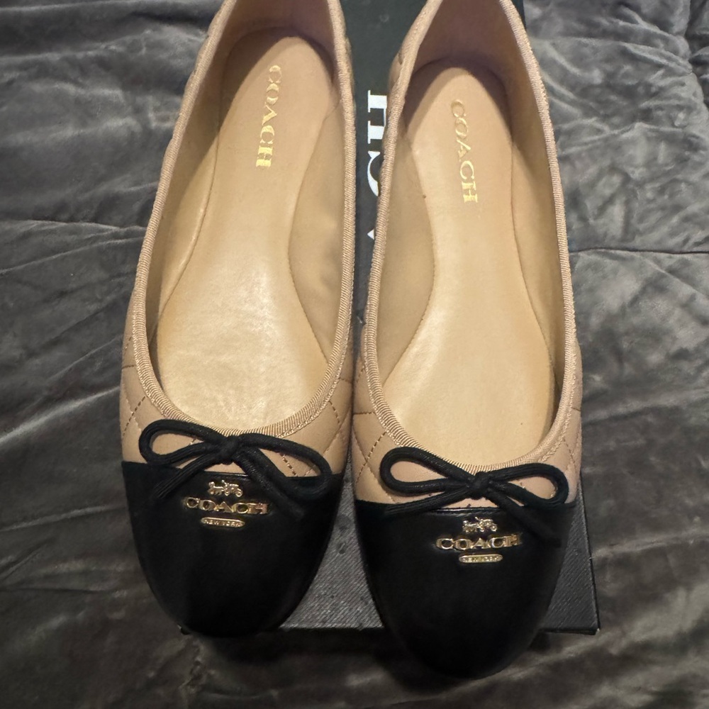 Coach Women's Two-Tone Black and Tan Flats